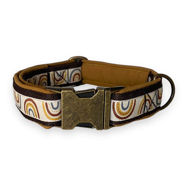 gepolstertes Hundehalsband „Boho Regenbogen“